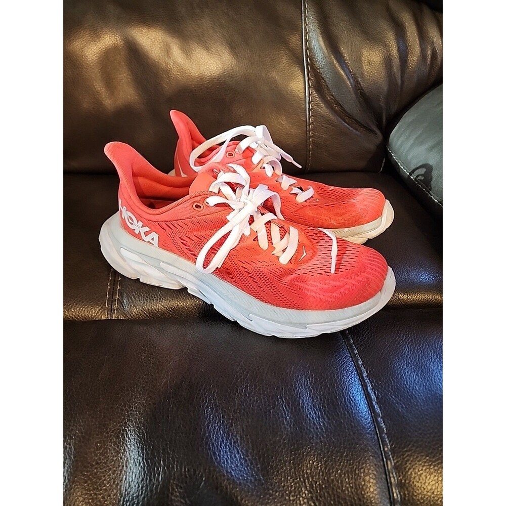 Hoka One One Women's Size 9.5 US Clifton Edge Pink Running Shoes New